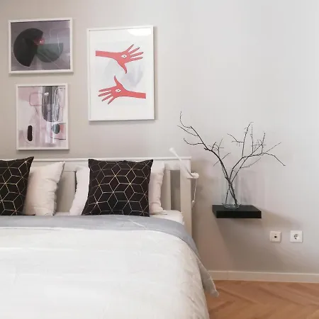 شقة Studio Botanica-10 Minute Walk To Beach *
