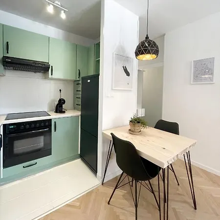Studio Botanica-10 Minute Walk To Beach * Split